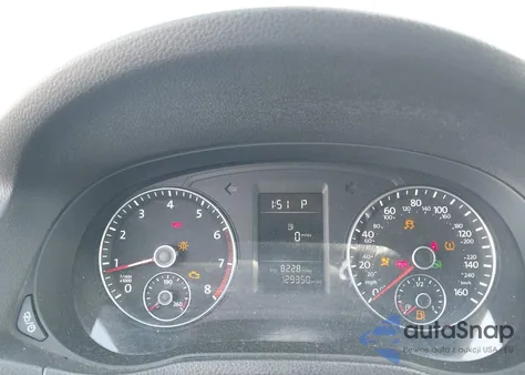 2013 Volkswagen Passat S z USA, uszkodzony, nr VIN 1VWAP7A37DC084353